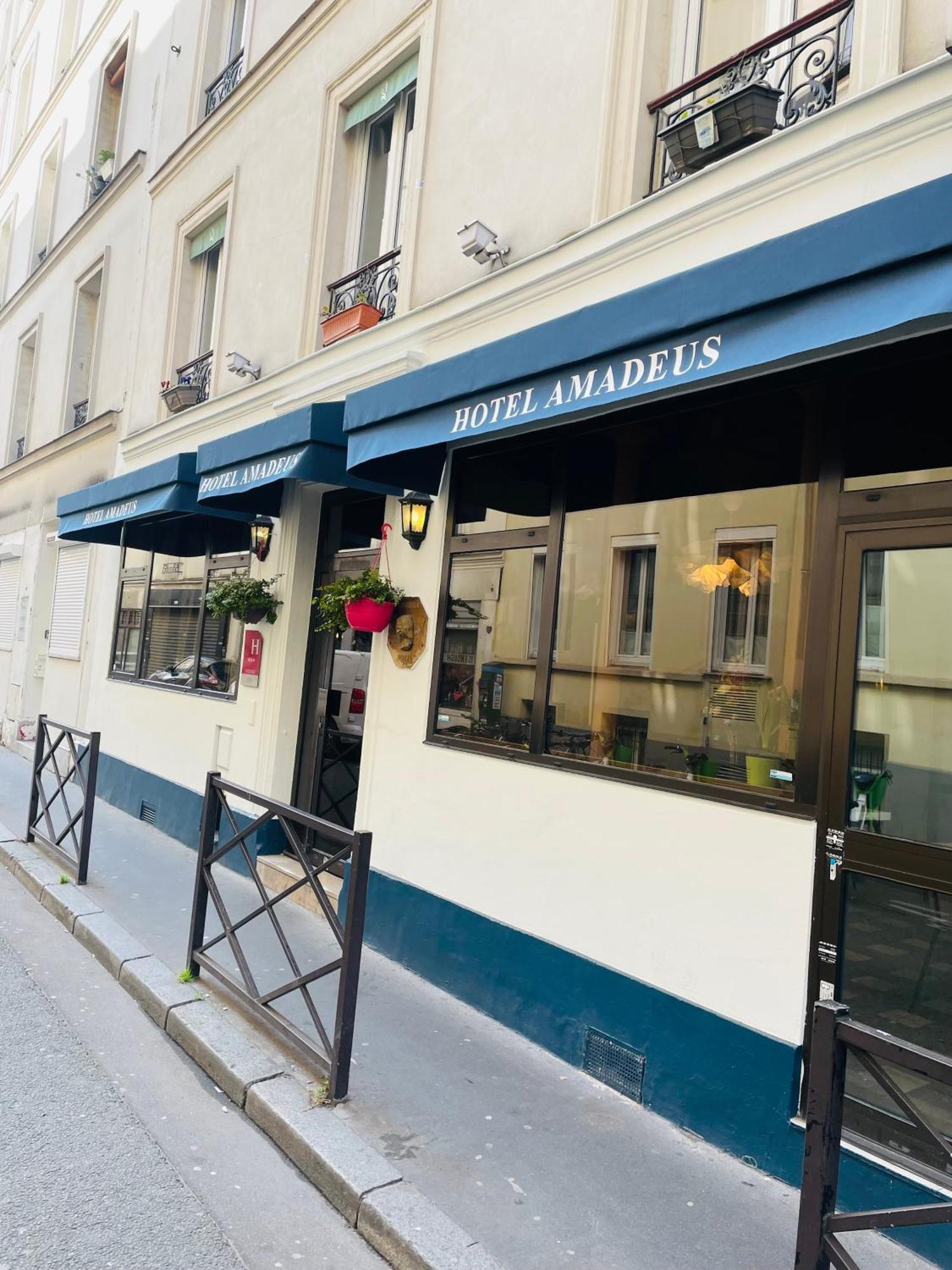 Amadeus Hotel Paris Exteriör bild